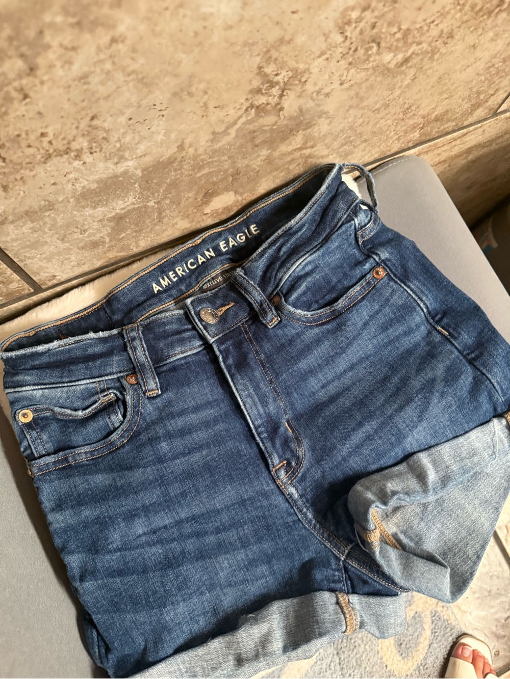 🩷American  eagle Dark Blue Denim Shorts with Rolled Hem